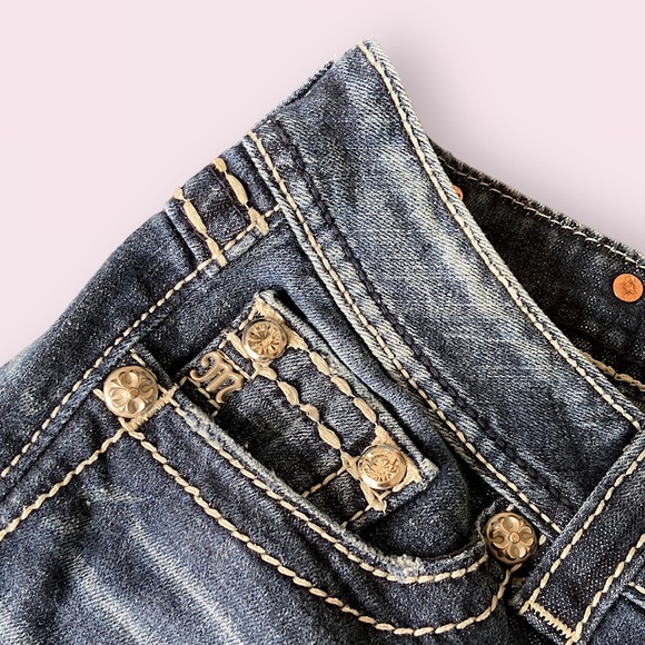 SOLD • Miss Me jeans - Picture 10 of 14